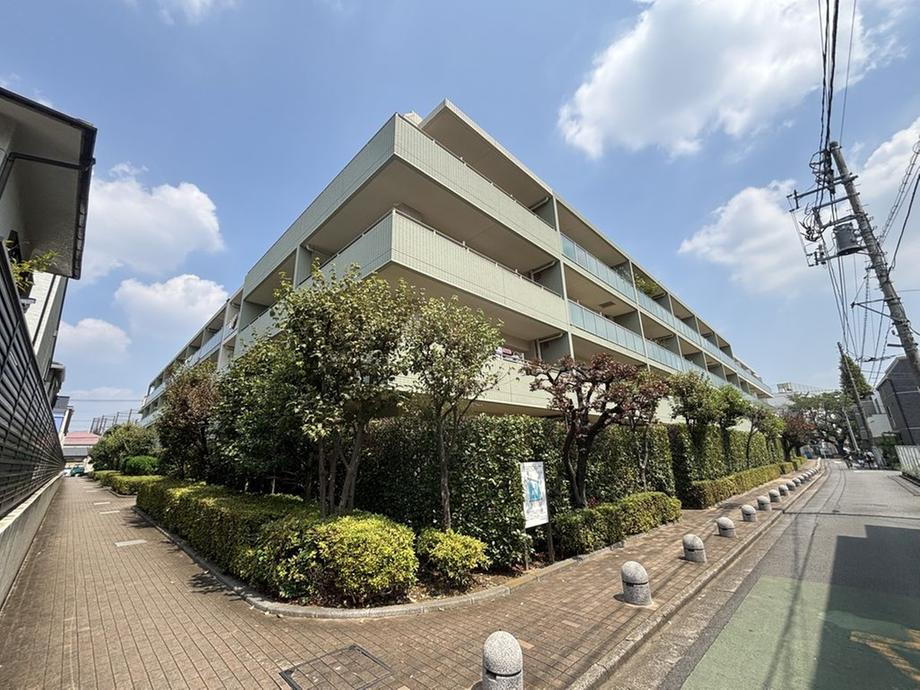 ディアプレイス中野野方 2階 3LDK