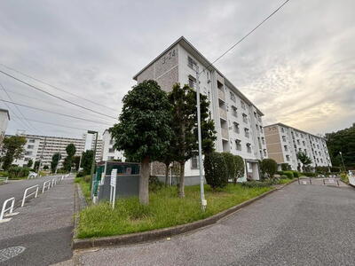 村上団地3街区24号棟