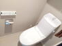 ＬＥＢＥＮ柏Ｃｒｙｓｔａｌ　Ｉ‘ｌｌ　ＨＡＲＵＴＥＲＲＡＣＥ 清潔で快適な温水洗浄機能付トイレです。シンプルで使い勝手がよく、お掃除も楽チンです。<BR>