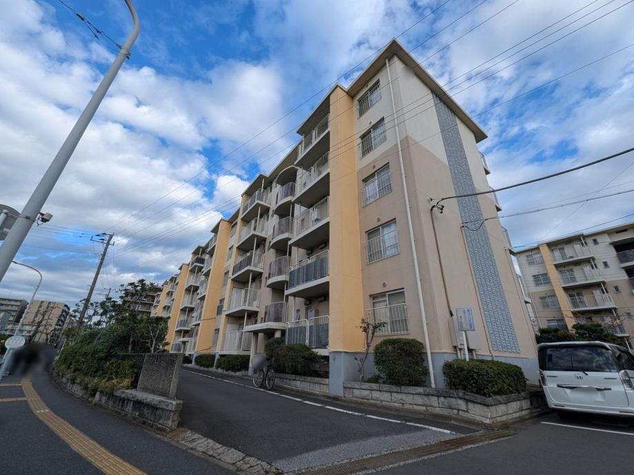 東建ニューハイツ検見川 外観