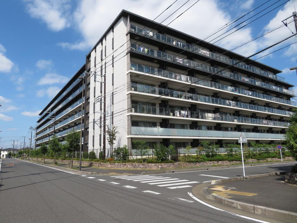 シティテラス吉川美南 2階 3SLDK