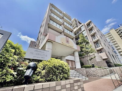 ヴェルビュせんげん台ステーションプラザ 一つ屋根の下にそれぞれの暮らしがある。お部屋ぐらいは自分の価値観で自由にしたい。だからこそ、そのベースはシンプルであるべきだと思う。なぜなら、時の流れで人の好みは変わっていくものだから。