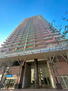 超高層タワーレジデンス「オーベルタワー川口コラージュ」　２７階！ オーベルタワー川口コラージュ、地上３４階地下２階のタワーマンション。2006年01月築、総戸数421戸のビッグコミュニティ