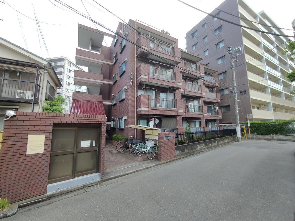 パピヨン武蔵砂川 2階 3DK