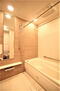 バンベール小牧カーサシティ １４１８サイズの浴室です。ガス温水浴室暖房乾燥機付きです。