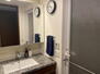 グランドメゾン池下ザ・タワー 壁幅いっぱいの鏡とたっぷり収納可能な洗面所