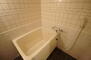 松風園ハウスＢ棟２１５【リノベーション】 浴槽があるため、お風呂につかりたい方におすすめです。