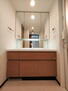 プレミスト浜松中山町 一体成型ボウルのお手入れしやすい三面鏡裏収納付きの洗面台！