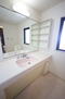 セザール琵琶湖大橋 清潔感のある洗面台は収納力もあり、いつでもすっきりとした洗面室に