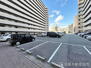 新大阪ファイナンスＡ・Ｂ棟 自走式の平面駐車場になります。