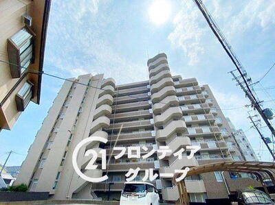 王寺久度アーバンコンフォート 駅から徒歩6分のマンションは、通勤や通学にとても便利で、時間を有効に使える素晴らしい立地です!