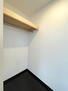 ビオール大阪大手前タワー 洋室7.0帖の洋室にウォークインクローゼット付き、満足の収納力