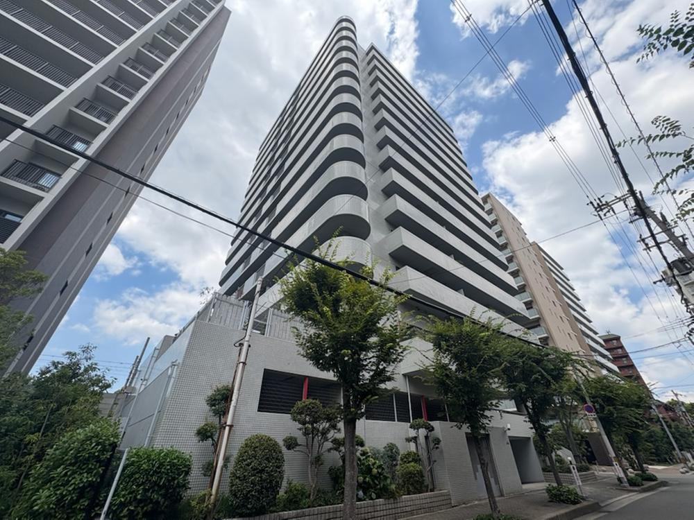 ハイネスプリモール城東■8階の南西角住戸■ 8階 3LDK