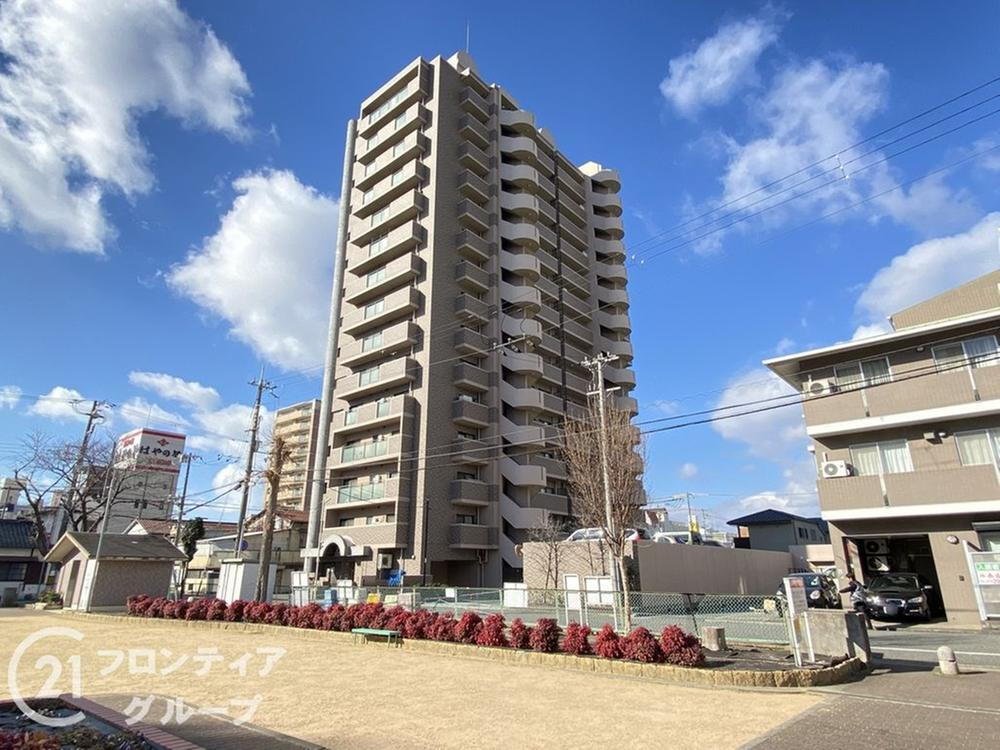 ネオハイツ姫路駅前 駅から徒歩5分のマンションは、通勤や通学にとても便利で、時間を有効に使える素晴らしい立地です!