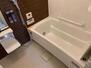 エスリード大津におの浜セントラル 1418サイズの浴室は洗い場にゆとりがあるので、お子様と一緒にゆったりとお使いいただけます。