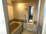 ヴィルヌーブ堀川五条 浴室暖房乾燥機付きバスルームです。