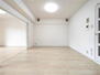 ライオンズマンション新大阪第六 出っ張りがないLDK、家具等が配置しやすいです。