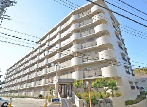 グリーンコーポ緑地公園第壱 4階 2LDK