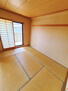 デ・リード鶴見緑地パークサイド 【和室】ゆったりくつろげるスペースのある和室です。<BR>