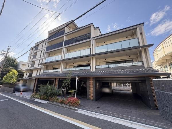 ローレルコート京都北野 5階 3LDK