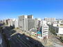 新大阪第一ダイヤモンドマンション 高層階ならではの解放感に溢れるバルコニーです。周辺には遮る建物がなく、眺望が優れているのが特徴です。