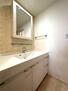 モントーレブルー・ラ・メールＦＵＫＵＯＫＡキャビン棟 ２人並んで歯磨きできそうな洗面台