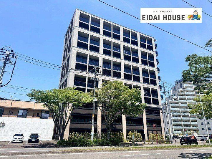 レーベン長町南ＴＨＥＣＲＯＷＮＥＤ