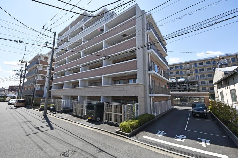クオス鴨居Ⅱレジデンシャルステージ