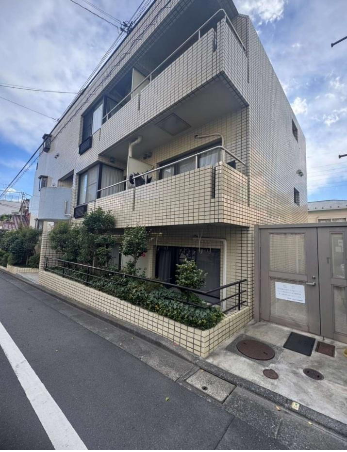 ラミアール都立大
