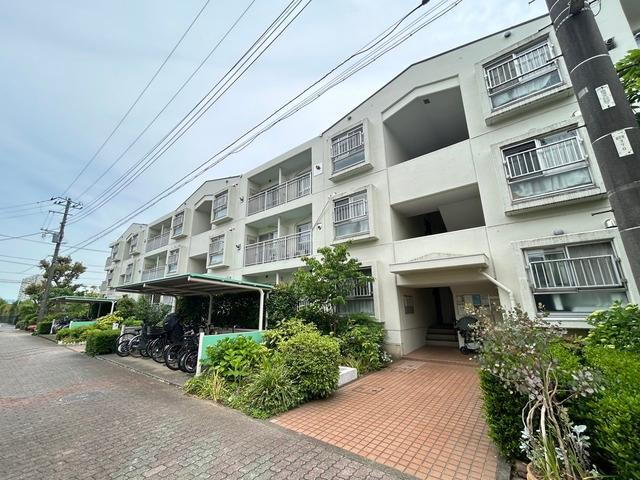 横浜市金沢区とみおか住宅　２号棟