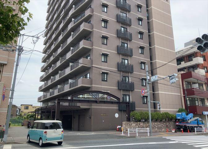 町田パインマンション駅前通り