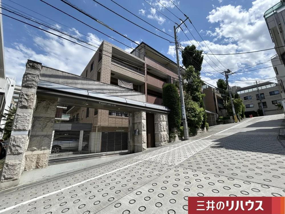 パークコート神楽坂レゼリア