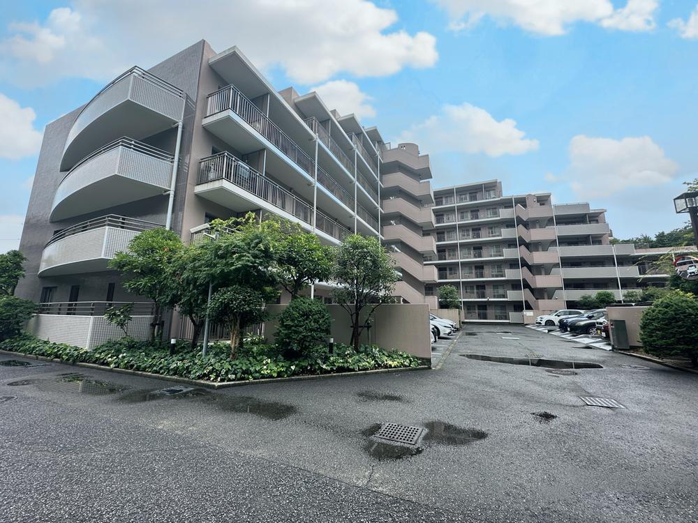 最上階・南向き　緑が広がる開放感ある眺望　市川大野パークハウス