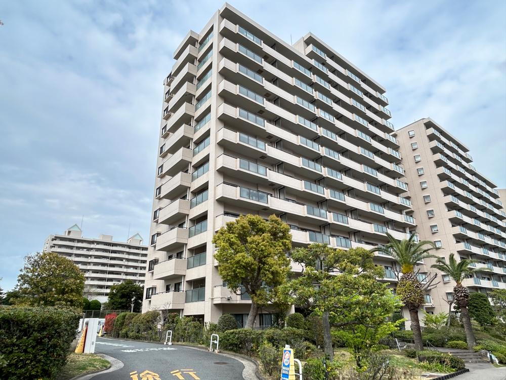シティ能見台いこいの街Ｂ棟～東京湾を望む新規フルリフォーム住戸・家具付