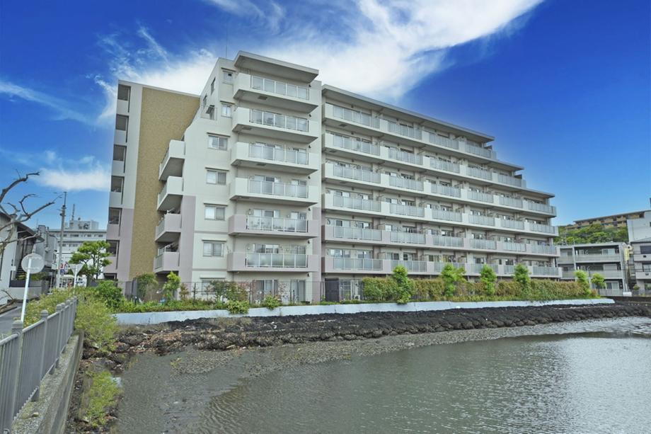 Ｄ’レスティア金沢八景アクオ