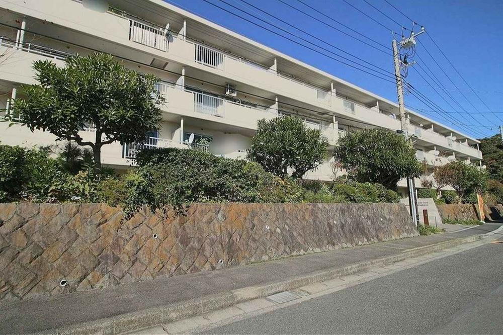藤和ライブタウン鎌倉七里ガ浜　角住戸２階