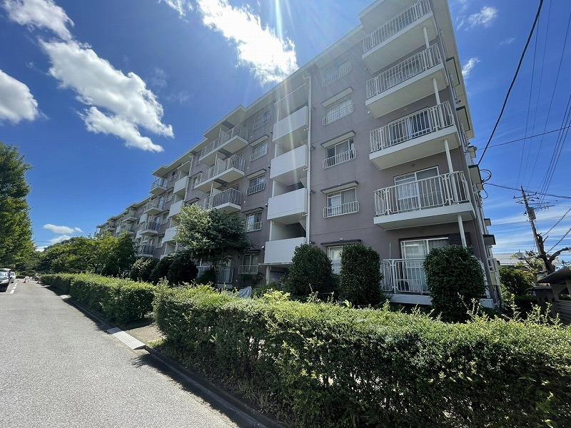 北柏ライフタウン松葉町五丁目第一団地２０号棟