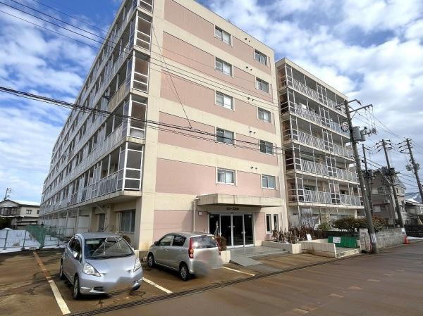 長岡市中沢２丁目【セシーズ長岡２０１】