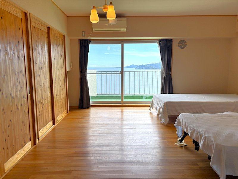熱海サニーハイツ　中央棟