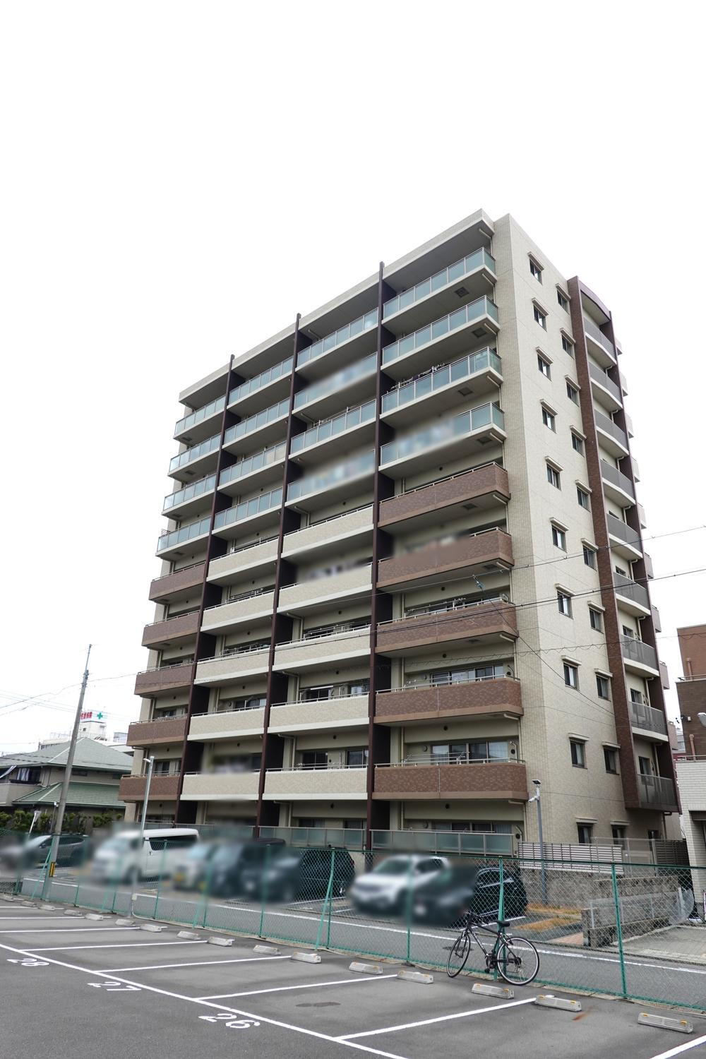 ファミリアーレ尾頭橋