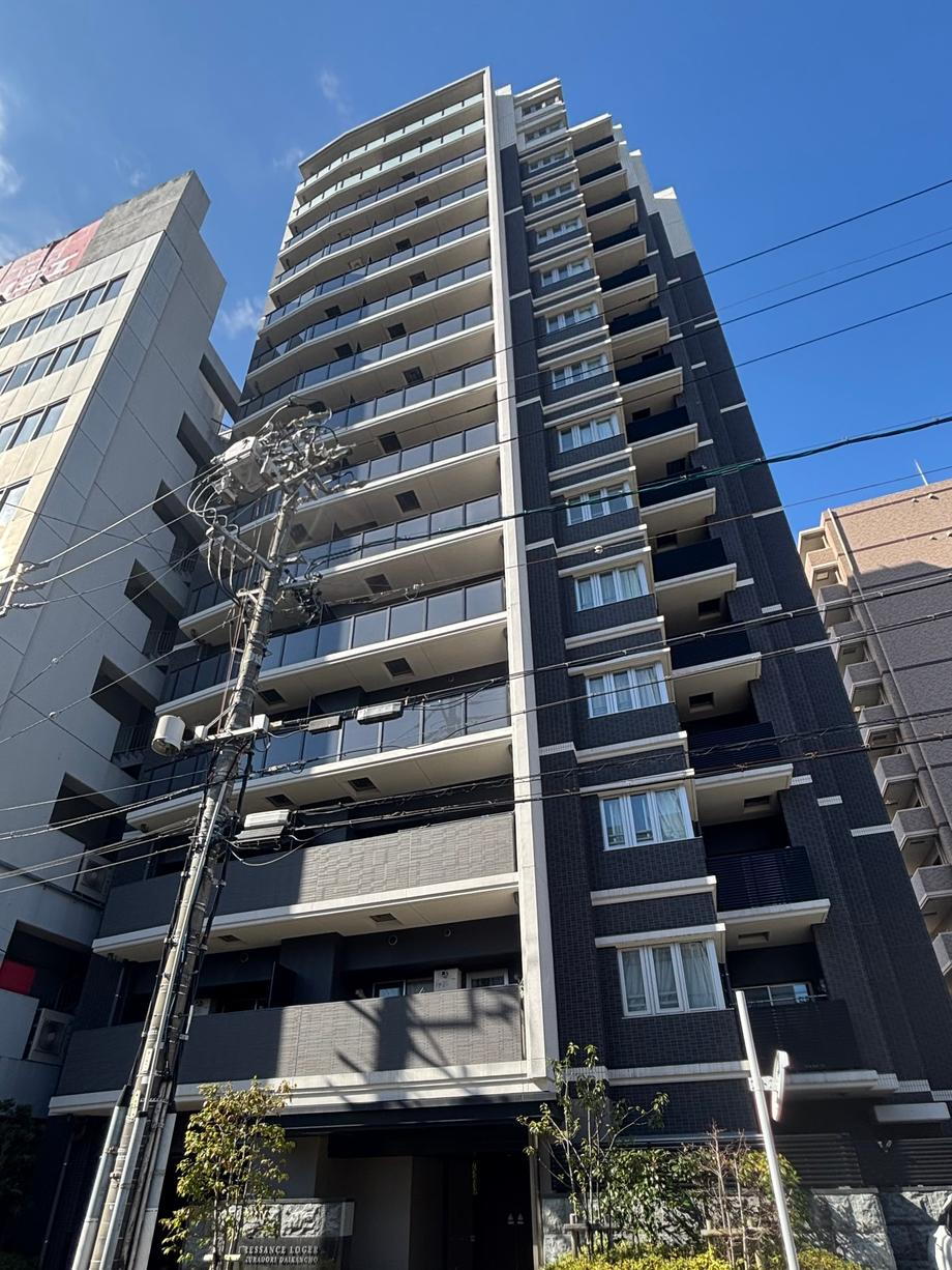 プレサンスロジェ桜通代官町