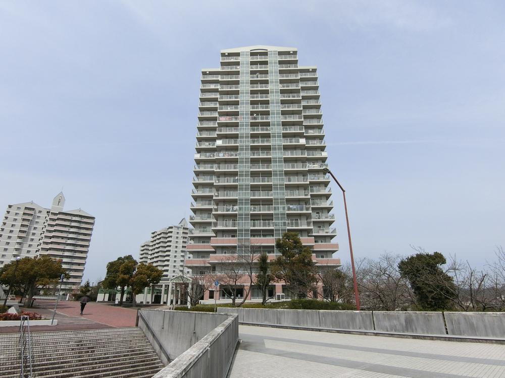 パーク・アヴェニュー神戸三田６番館