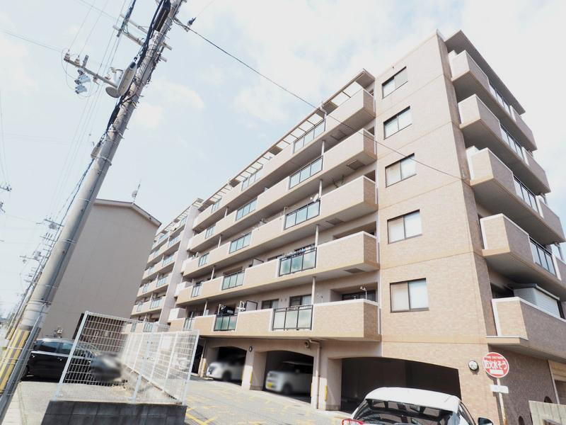 サクラメント東加古川　山電別府駅約１０分　４階角部屋　４ＬＤＫ　全居室