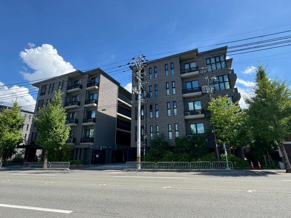 ライオンズ嵯峨天龍寺若宮　西の邸