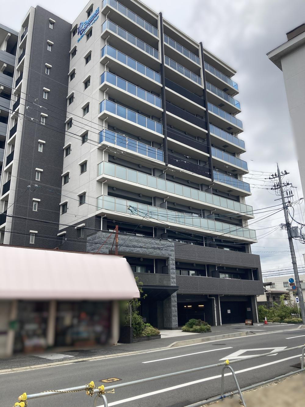寺田駅１分　「プレサンスロジェ城陽寺田駅前」