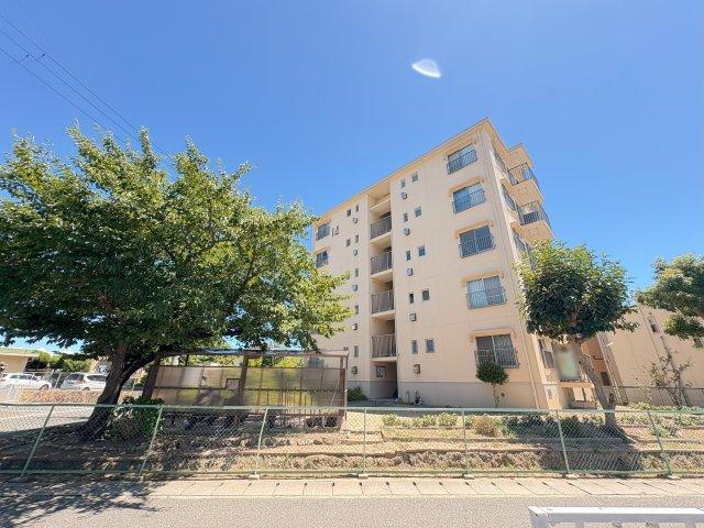 伊川谷住宅１４号棟