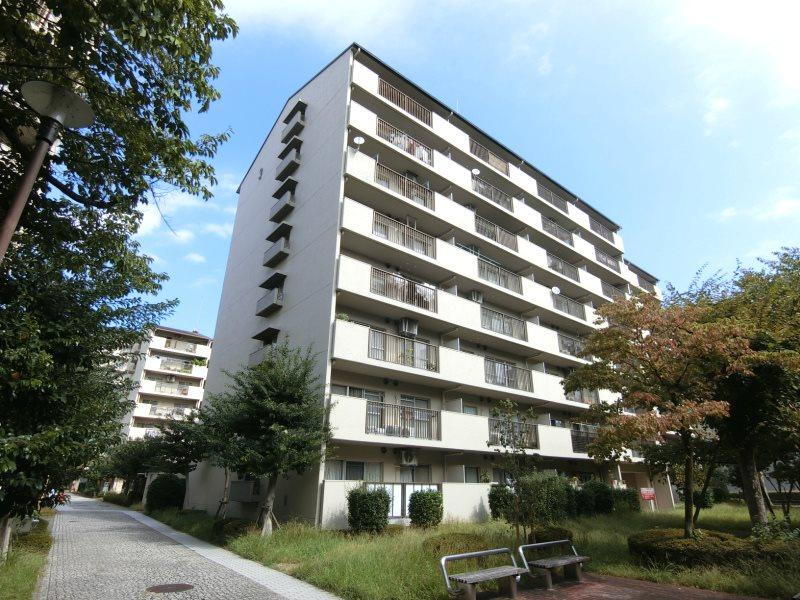 栄南団地３号棟