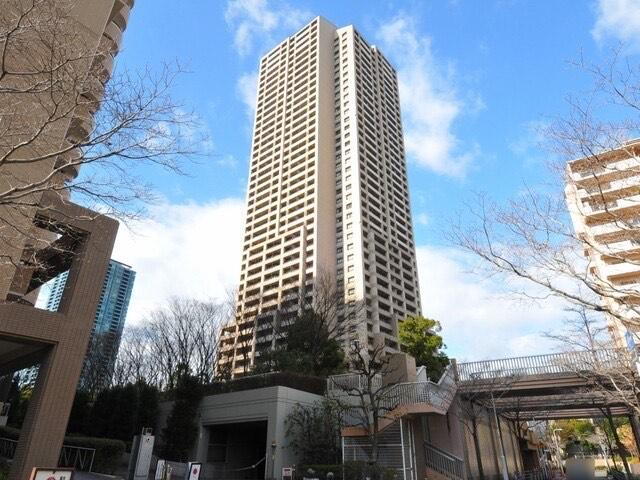 桜宮リバーシティ・ウォータータワープラザ