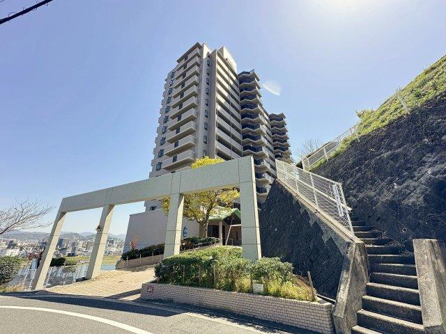 コスモ三滝本町　２０３