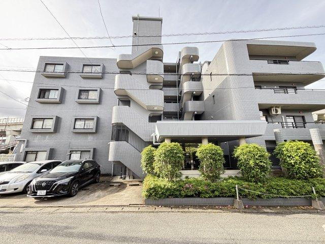 アールビーコート福重